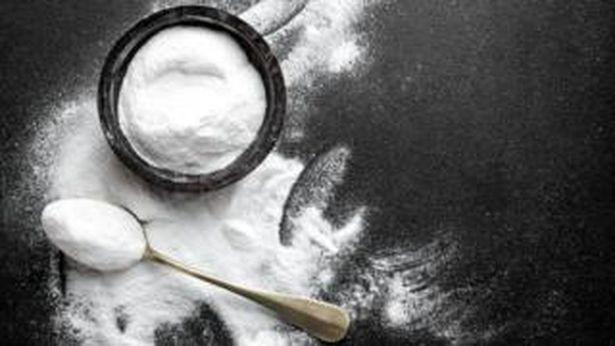 Kanseri kabartma tozuyla kanseri tedavi ettiğini iddia eden doktora 5 buçuk yıl hapis