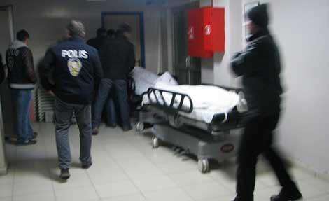Görevi başında baygın bulunan doktor hayatını kaybetti 