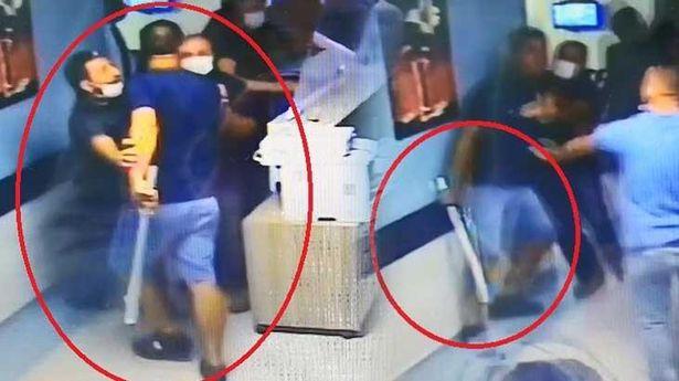 Pandemi kurallarına uymadı, kendisini uyaran doktorlarla güvenlik görevlilerine demir sopa ile saldırdı