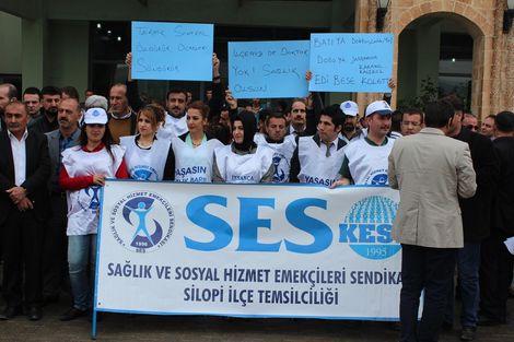 Doktorların güvenlik gerekçesiyle tayin istemeleri protesto edildi! 