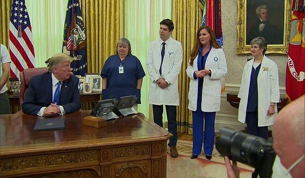 Trump, 150 milyon hızlı Kovid-19 testi dağıtılacağını açıkladı