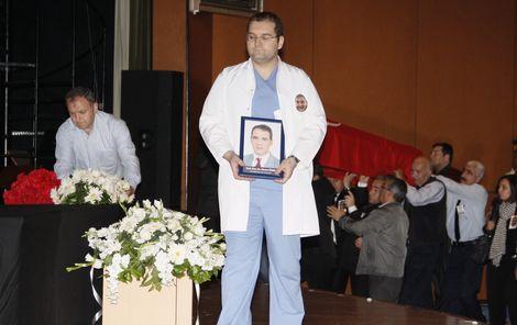 Akademisyeninin genç yaşta vefatı Dokuz Eylül'ü yasa boğdu