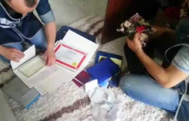 Ölüleri ameliyat edip devleti dolandırdılar