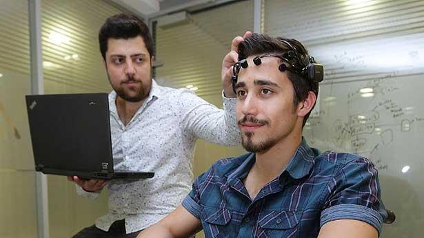 Düşünce kontrollü sandalye için TÜBİTAK'tan destek kazandı