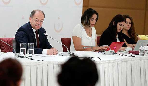 Akdağ: Endikasyonsuz sezaryen malpraktistir