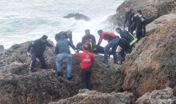 Hayatını kaybeden doktorun son sözleri: 'Beni bırakın, kendi canınızı kurtarın'