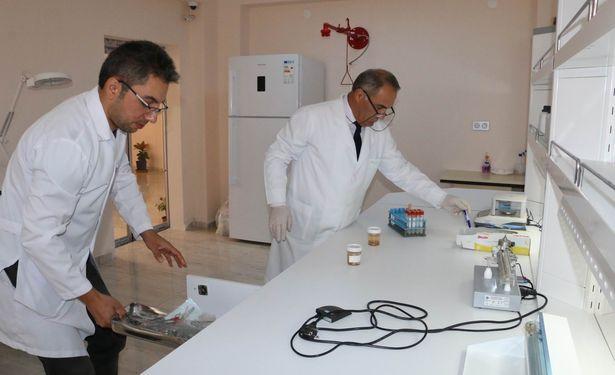 Prof. Dr. Halis Süleyman: 'En büyük hayalimiz ülkemize kanser ilacı hediye etmektir'