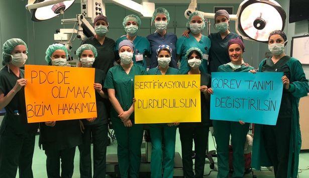 Ameliyathane teknikerleri 'görev tanımında değişiklik' talep ediyor