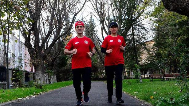 Bizi gören insanlar 'Doktor bu işi yaptığına göre bu iyi bir şey herhalde' diyor