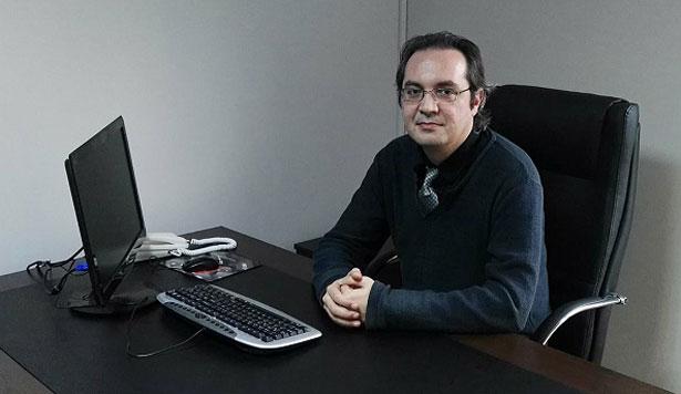 Genç başhekim yardımcısı görevi başında hayatını kaybetti!  