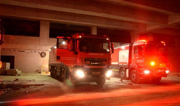 Bayraklı Şehir Hastanesi inşaatındaki yangın panik yarattı
