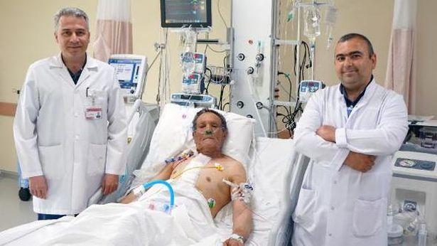 Kalp cerahisinin en zor ameliyatı ÇOMÜ'de yapıldı 