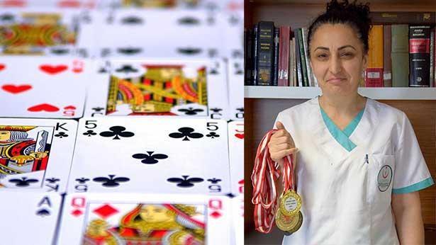 30 yıllık hemşirenin briç tutkusu