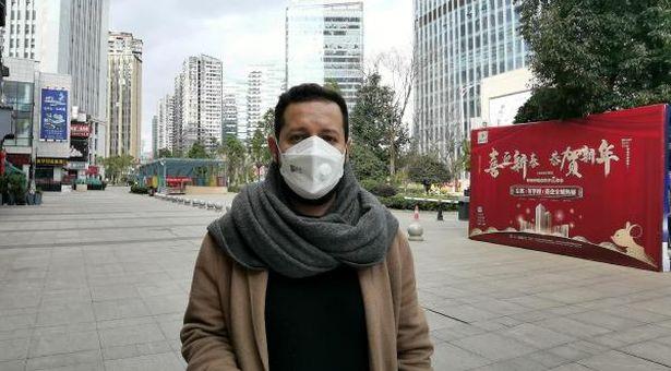 Çin'de yaşayan Türk oyuncu anlattı: Şu an bir ilaç bulunsa bile daha sonra bu ilaç bir işe yaramıyor