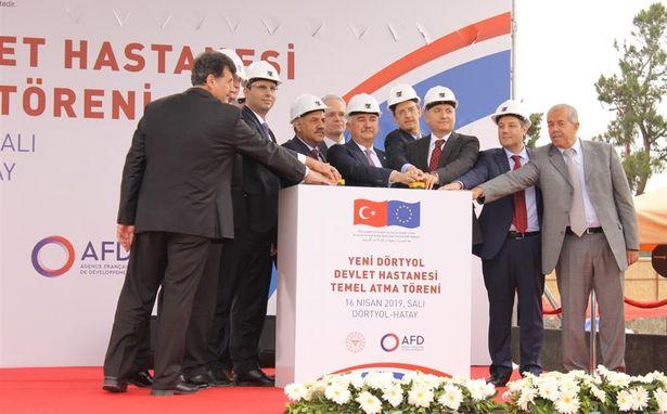 Hatay'a yeni devlet hastanesi: 250 yataklı, 3 blok halinde inşa edilecek 