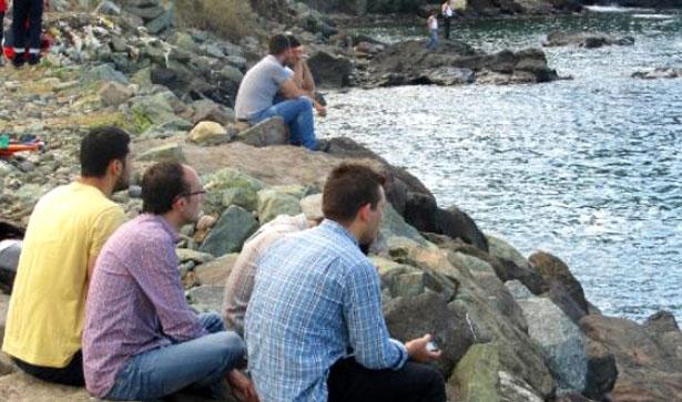 Denizde kaybolan tıp fakültesi öğrencisi halen aranıyor