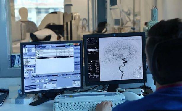'Girişimsel radyoloji beyindeki anevrizmadan diyabetik ayağa birçok hastalığın tedavisinde kullanıyor'