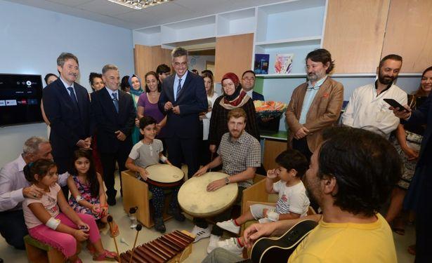 İlk hastane sınıfı Sarıyer Hamidiye Etfal Eğitim ve Araştırma Hastanesinde açıldı