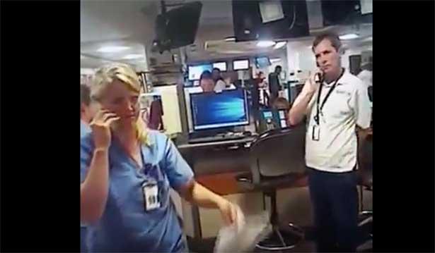 Polis baygın hastasından kan alınmasına karşı çıkan hemşireyi kelepçeledi