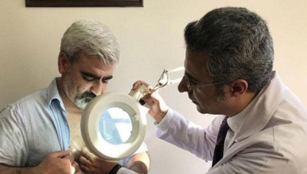 Hidradenitis Suppurativa: Bir sivilceyle başladı, yıllardır mücadele ediyor