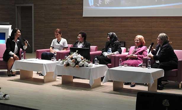 Sağlıkta Kadın Olmak: Doktorluk gibi zor bir meslekte başarılı olmalarının sırrı çok çalışmak