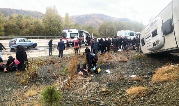 Kanser tarama testi dönüşünde kaza: 31 yaralı