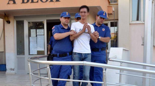 Bıçakladığı kişinin ölmemesi için suni teneffüs yapan sağlık görevlisine 18 yıl hapis