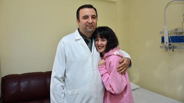 Çocukluk çağı kanseri gününde bir başarı hikayesi: Kanseri yendi 2 üniversite kazandı 
