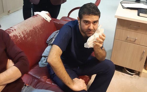Kadın doğum uzmanı darp edildi... Hasta yakını gözaltına alındı 