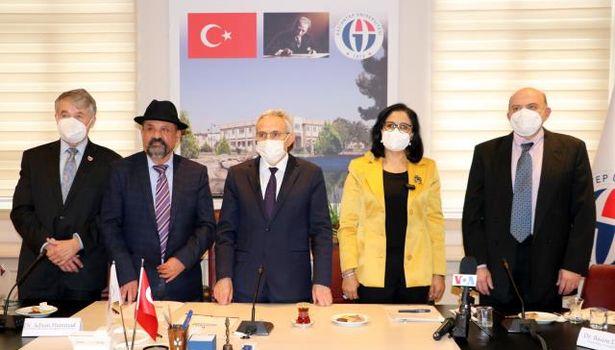 Dünyanın farklı ülkelerinden bilim insanları COVID-19 kongresi için Gaziantep'te buluşacak