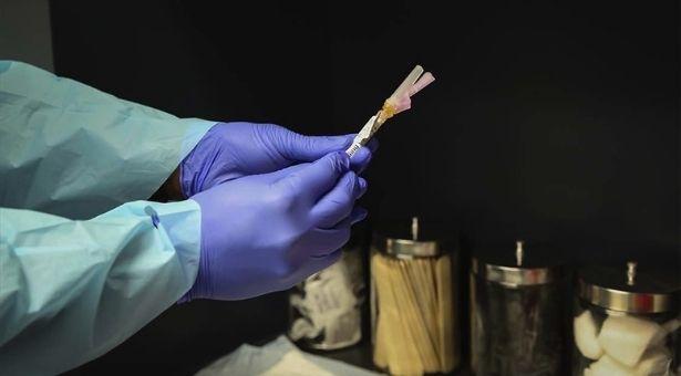 Moderna'nın dahil olmasıyla ABD'de Ocak ayının ilk haftasına kadar 20 milyon COVID-19 aşısı dağıtılacak