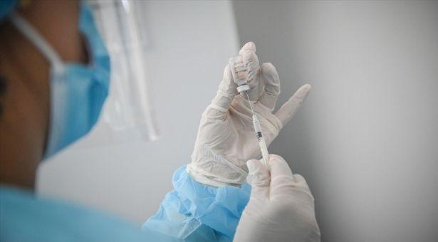 Avrupa'da yaşanan aşı tedariki sorunu Slovakya, Çekya ve Avusturya'yı farklı arayışlara itti