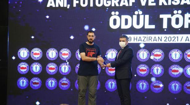 Doç. Dr. Hakan Akelma’nın hayatını konu edinen belgesel film ödüle layık görüldü