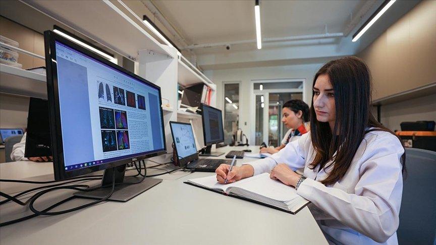 COVID-19'la mücadelede önemli bir aşama: Virüs artık bilgisayarlı tomografiden kaçamıyor