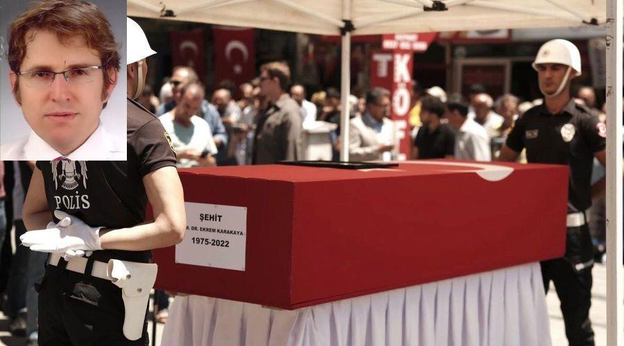 Görevi başında öldürülen doktor Ekrem Karakaya'ya veda