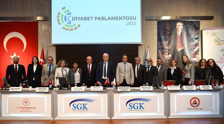 Prof. Dr. Dağdelen: Obeziteyi tedavi edemezsek diyabeti önleyemeyiz