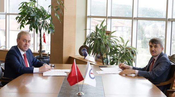 DPÜ ile KSBÜ'den 'diş protezi üretiminde' iş birliği protokolü