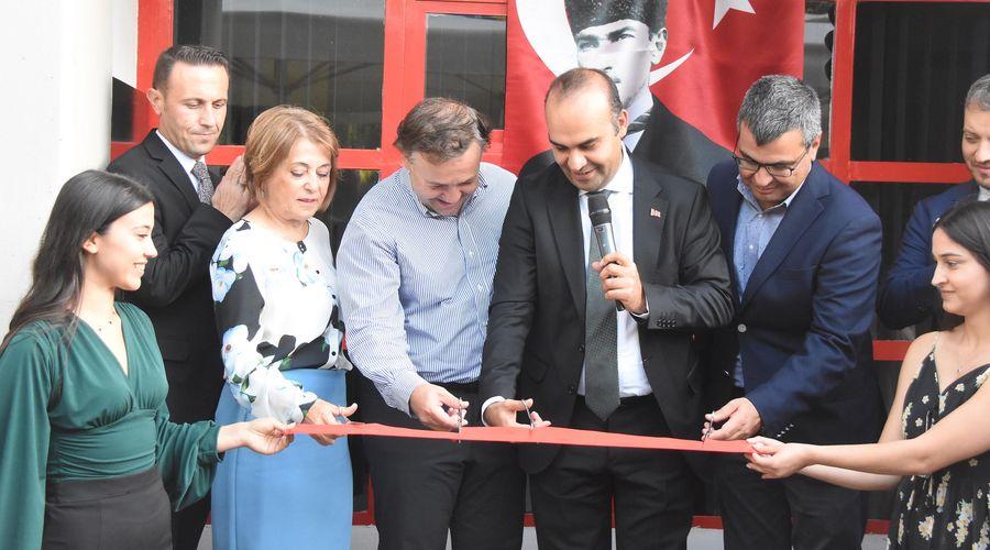 Türkiye'de ilk kez embriyo kültür solüsyonlarını üreten firma İzmir'de açıldı