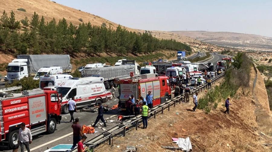Gaziantep'teki katliam gibi kazada 4 sağlık personeli hayatını kaybetti