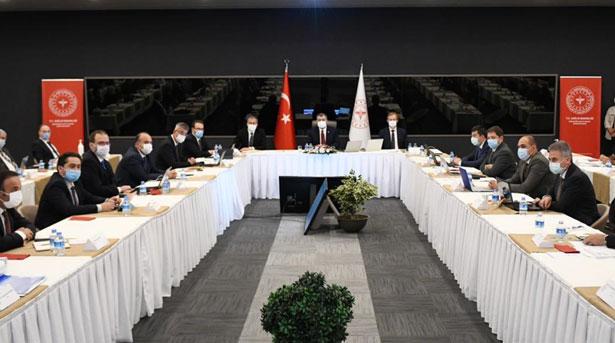 Bakan Koca: Gelinen nokta daha kuralcı ve disiplinli olmamızı zorunlu kılmakta