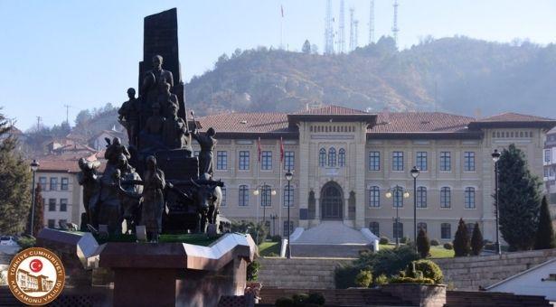 Kastamonu valiliği, il dışından gelenlere 10 gün karantina uygulama kararı aldı 