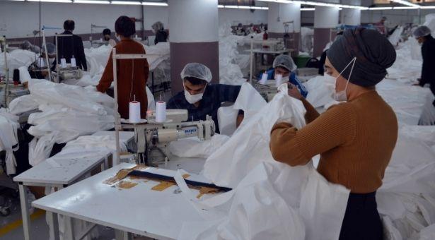 Muş'tan ABD'ye cerrahi önlük ihraç ediliyor 