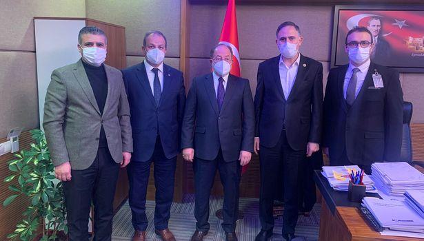 Sağlık-Sen'den Recep Akdağ'a ziyaret: 'Ücret iyileştirmesinin Meclis'e gelmesi için temaslarda bulunacağız'
