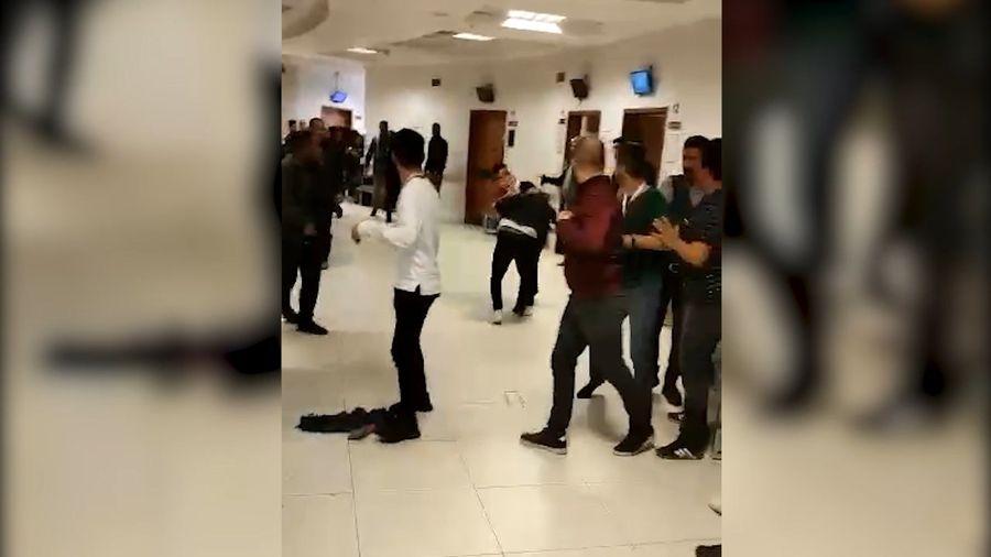 Şanlıurfa'da hastanede kavga; serum takılan demir çubuklarla saldırdılar