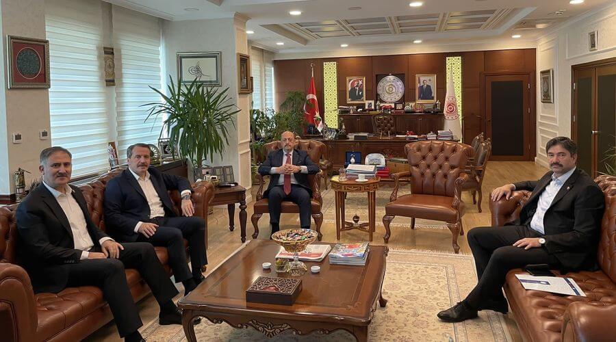 Sağlık-Sen Başkanı: Sözleşmelilerin kadroya geçmesiyle ilgili düzenleme bu ay yürürlüğe konulur