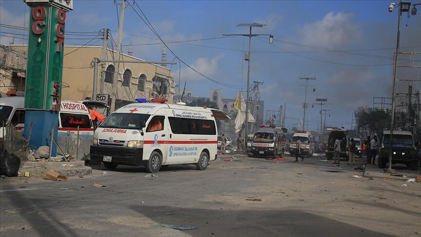 100'den fazla kişi hayatını kaybetti: Somali'den dünyaya 'Doktorlarınızı gönderin' çağrısı