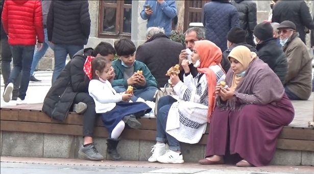 Mutant COVID'e esir düşen Karadeniz'e seyahat kısıtlaması getirilecek mi?