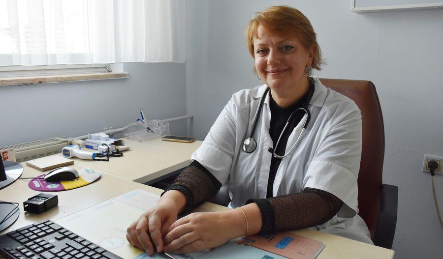 Ukraynalı kadın doktor Olena, Hakkari'de görev yapıyor