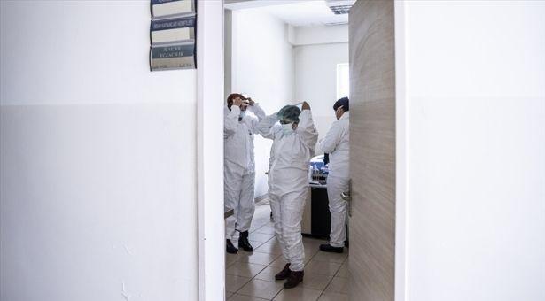 Türkiye'nin koronavirüsle mücadelesinde son 24 saatte yaşananlar