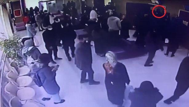 Yalova'da bir hasta ve yakını randevu almasını isteyen doktoru darp etti! 